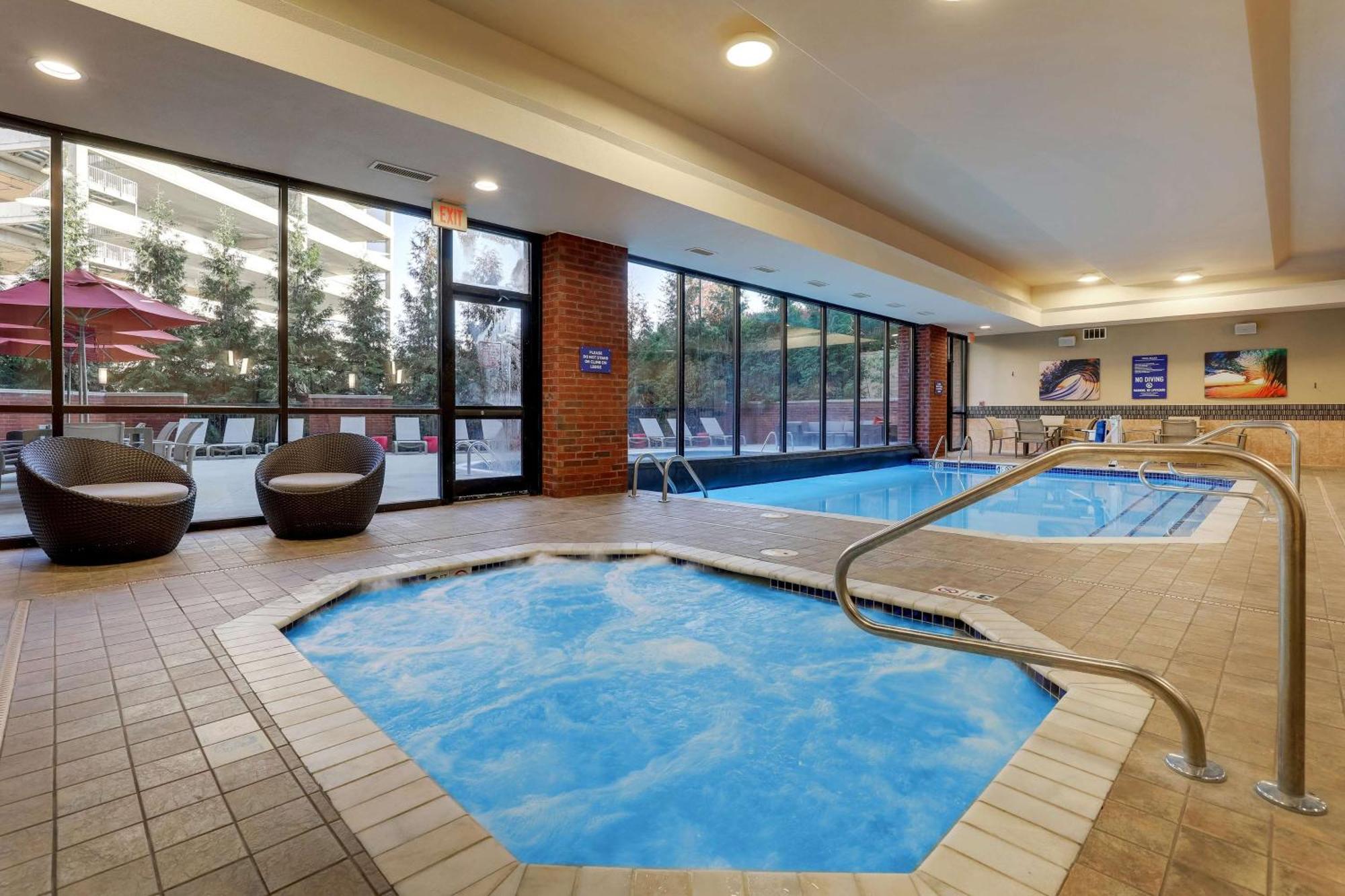 Hotel Drury Plaza Downtown