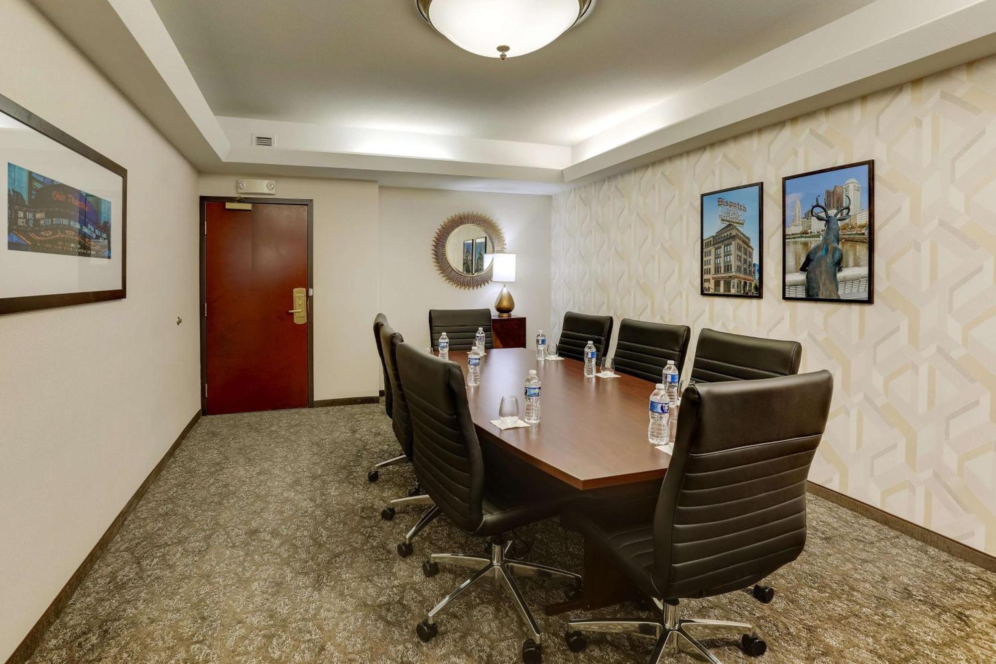 Drury Plaza Downtown Hotel 3*